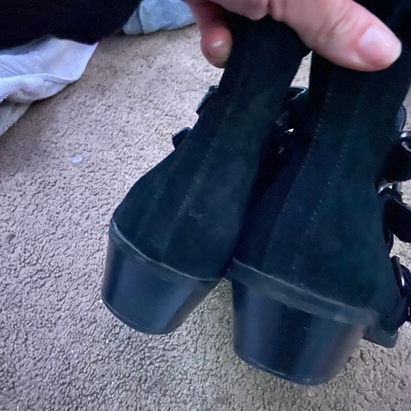 Black bootie - Picture 3 of 4